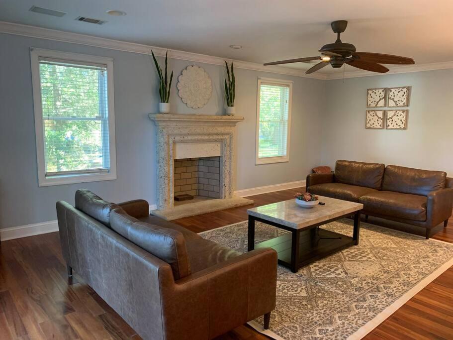 Entire Home! Waterfront And Trail-Backing! Beaufort Bagian luar foto