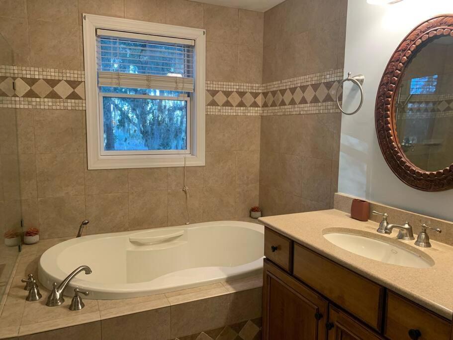 Entire Home! Waterfront And Trail-Backing! Beaufort Bagian luar foto